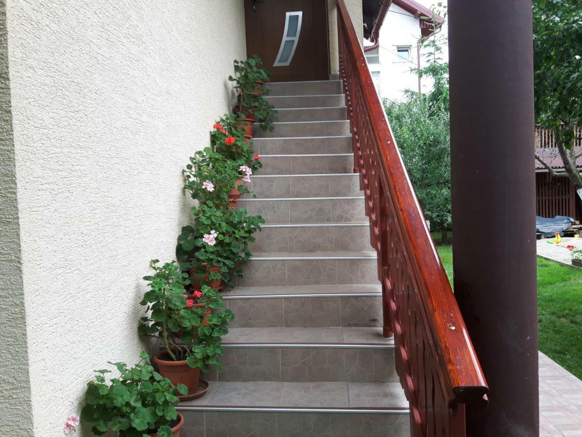 Apartman Petra & Tena Слуни Экстерьер фото