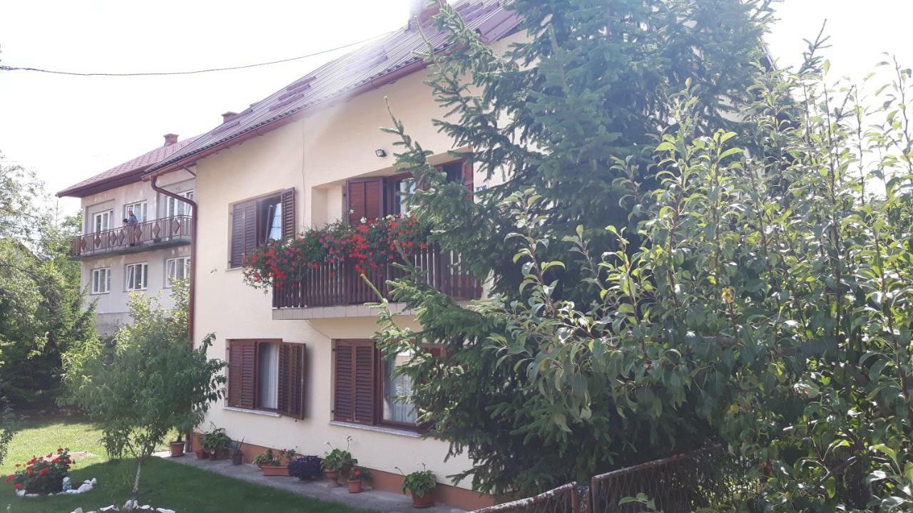 Apartman Petra & Tena Слуни Экстерьер фото
