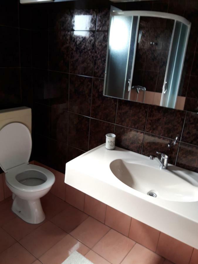 Apartman Petra & Tena Слуни Экстерьер фото