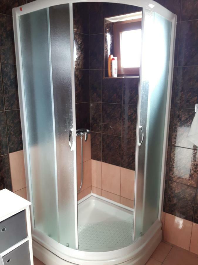 Apartman Petra & Tena Слуни Экстерьер фото