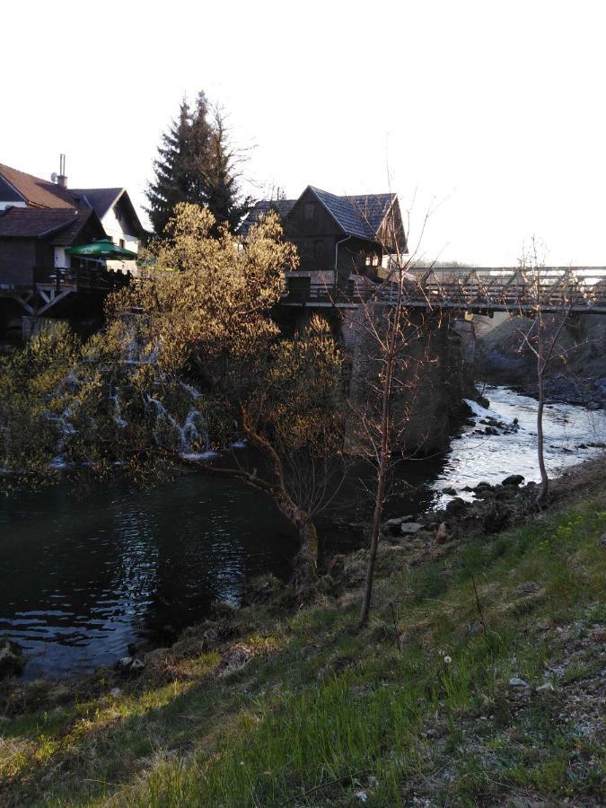 Apartman Petra & Tena Слуни Экстерьер фото